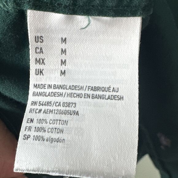 American Eagle Mens Shirt Sz M Green Long Sleeve Holiday Trucks W/Christmas Tree - Picture 8 of 10